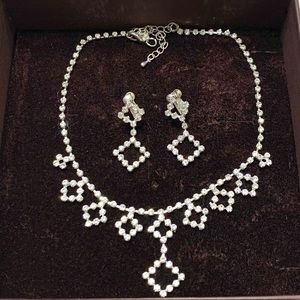 💎 Elegant CZ Diamond Necklace Earring Set 💎